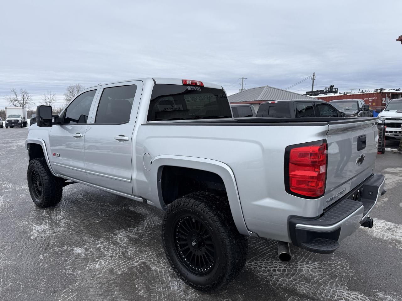 2017 Chevrolet Silverado 1500 LT LIFT/WHEEL/TIRE/LEATHER PKG!! Photo