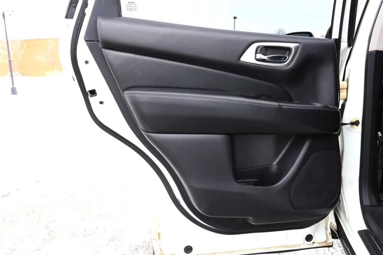 2017 Nissan Pathfinder SL-PREMIUM 4WD-7PASS-R STARTER/NAV/360 CAM/BLIS/KE Photo