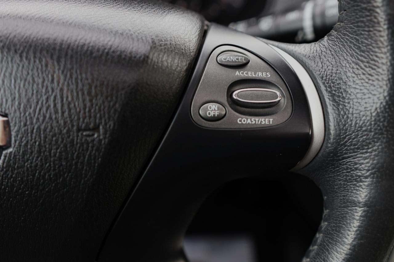 2017 Nissan Pathfinder SL-PREMIUM 4WD-7PASS-R STARTER/NAV/360 CAM/BLIS/KE Photo