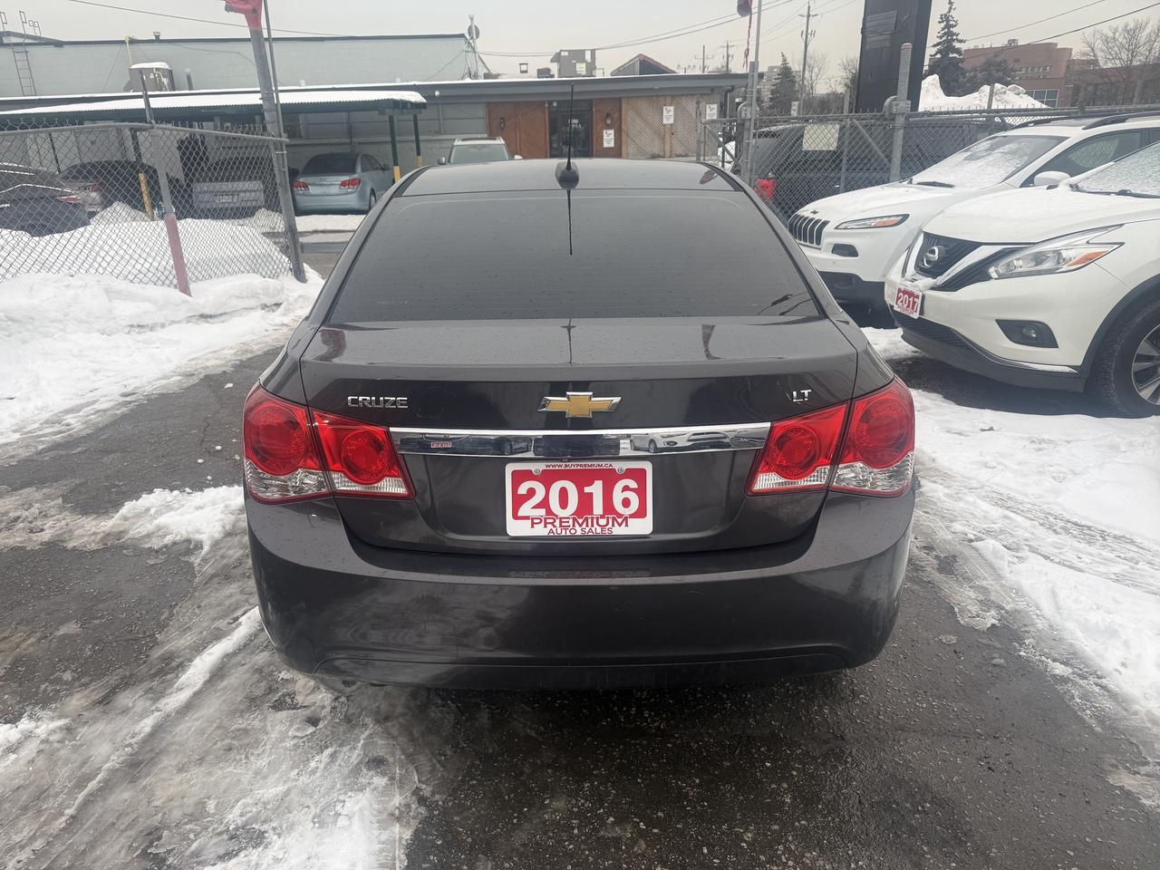 2016 Chevrolet Cruze *** 3 YEAR WARRANTY INCLUDED *** Photo4