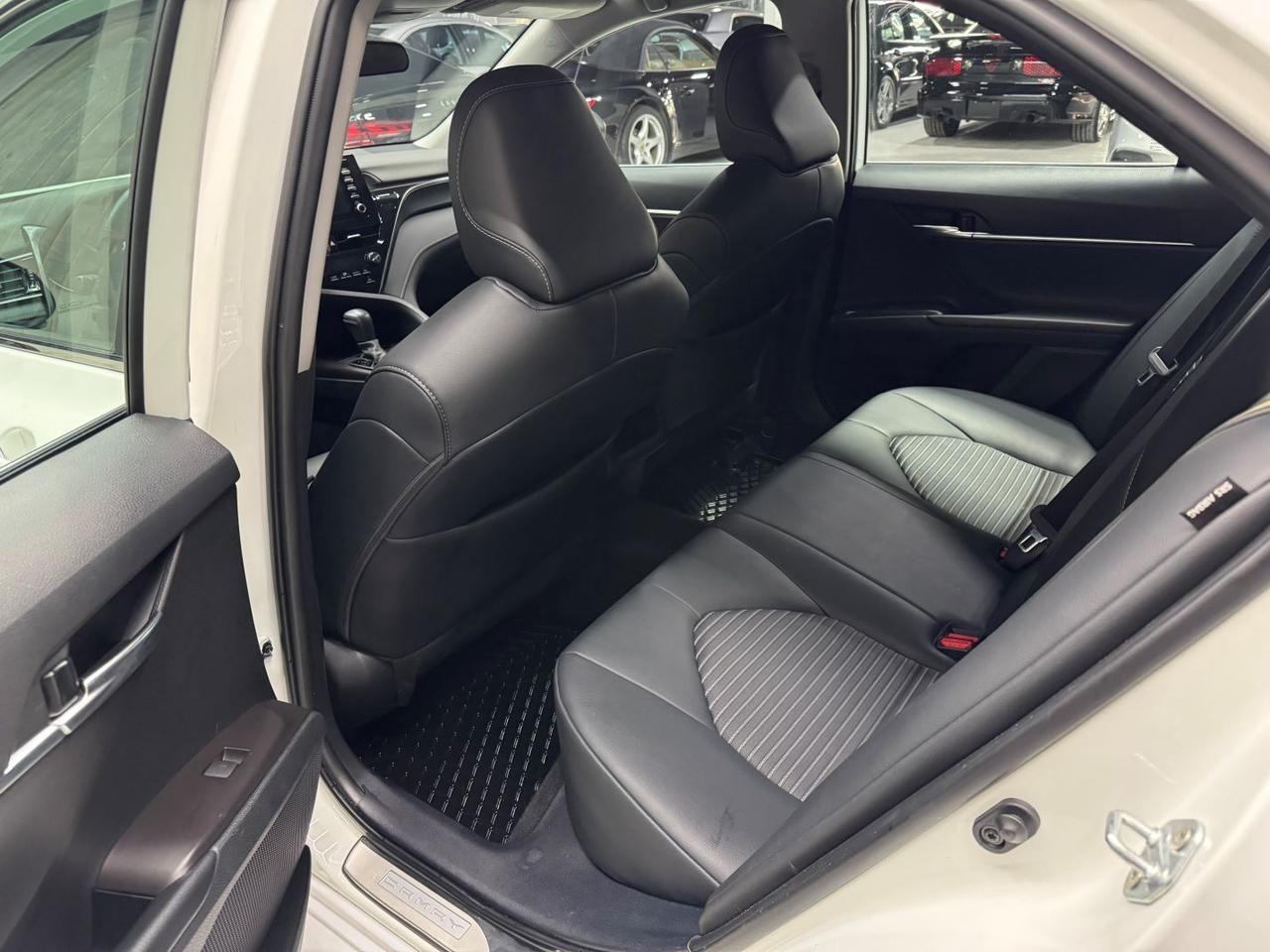 2024 Toyota Camry SE AWD  ACCIDENT FREE Photo