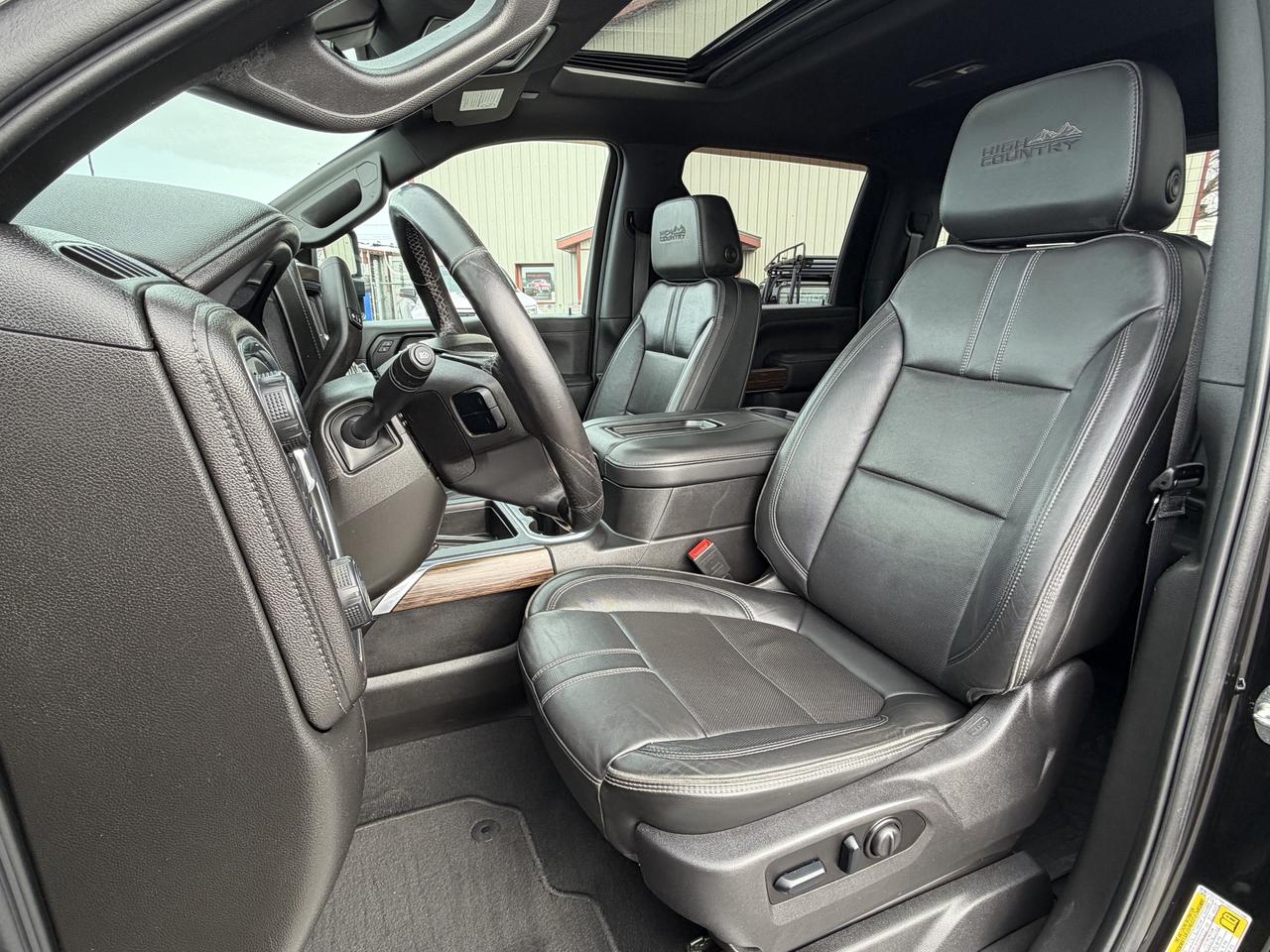 2022 Chevrolet SILVERADO 2500HD HIGH COUNTRY 2500 HD Photo