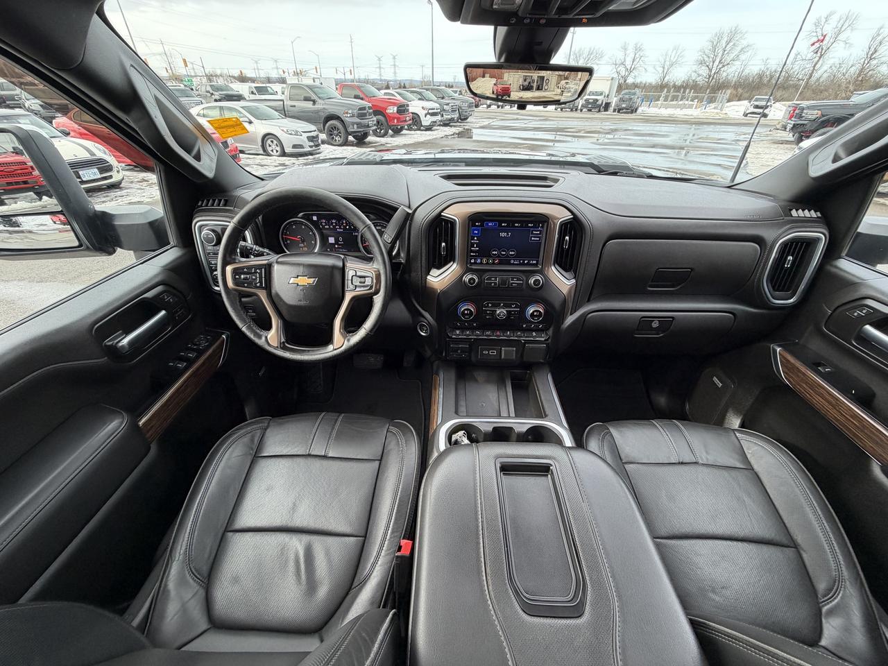 2022 Chevrolet SILVERADO 2500HD HIGH COUNTRY 2500 HD Photo