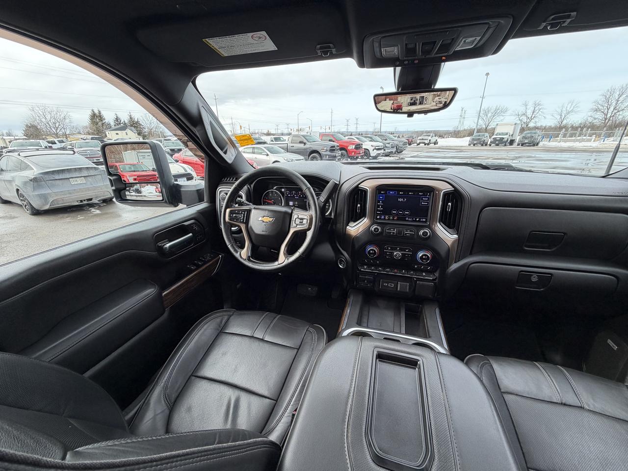 2022 Chevrolet SILVERADO 2500HD HIGH COUNTRY 2500 HD Photo