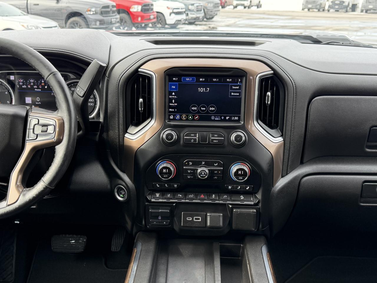 2022 Chevrolet SILVERADO 2500HD HIGH COUNTRY 2500 HD Photo