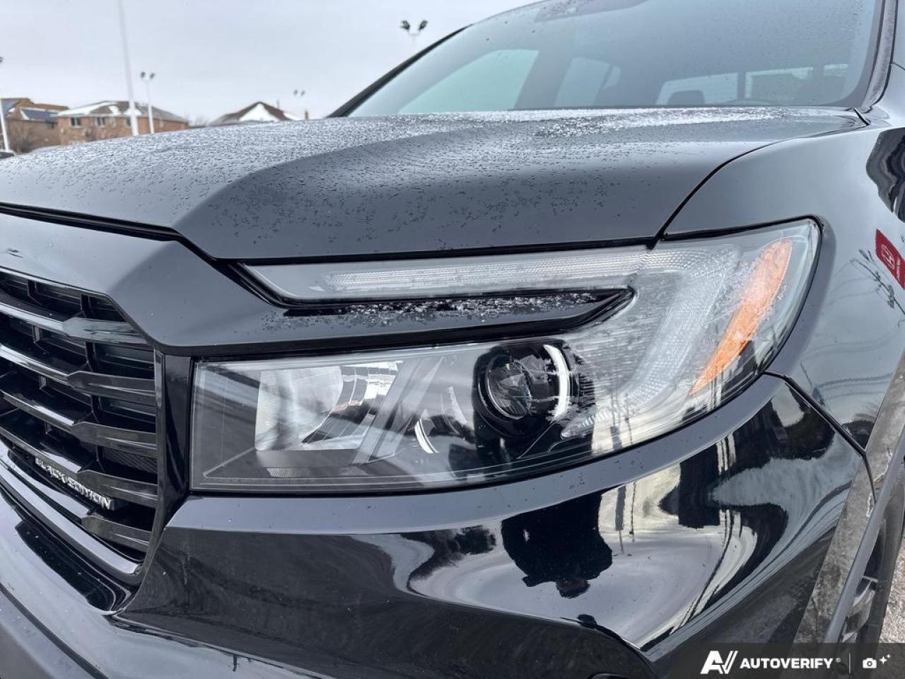2022 Honda Ridgeline Black Edition AWD   LEATHER   SUNROOF   TONNEAU Photo