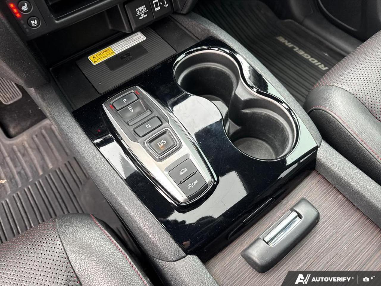 2022 Honda Ridgeline Black Edition AWD   LEATHER   SUNROOF   TONNEAU Photo