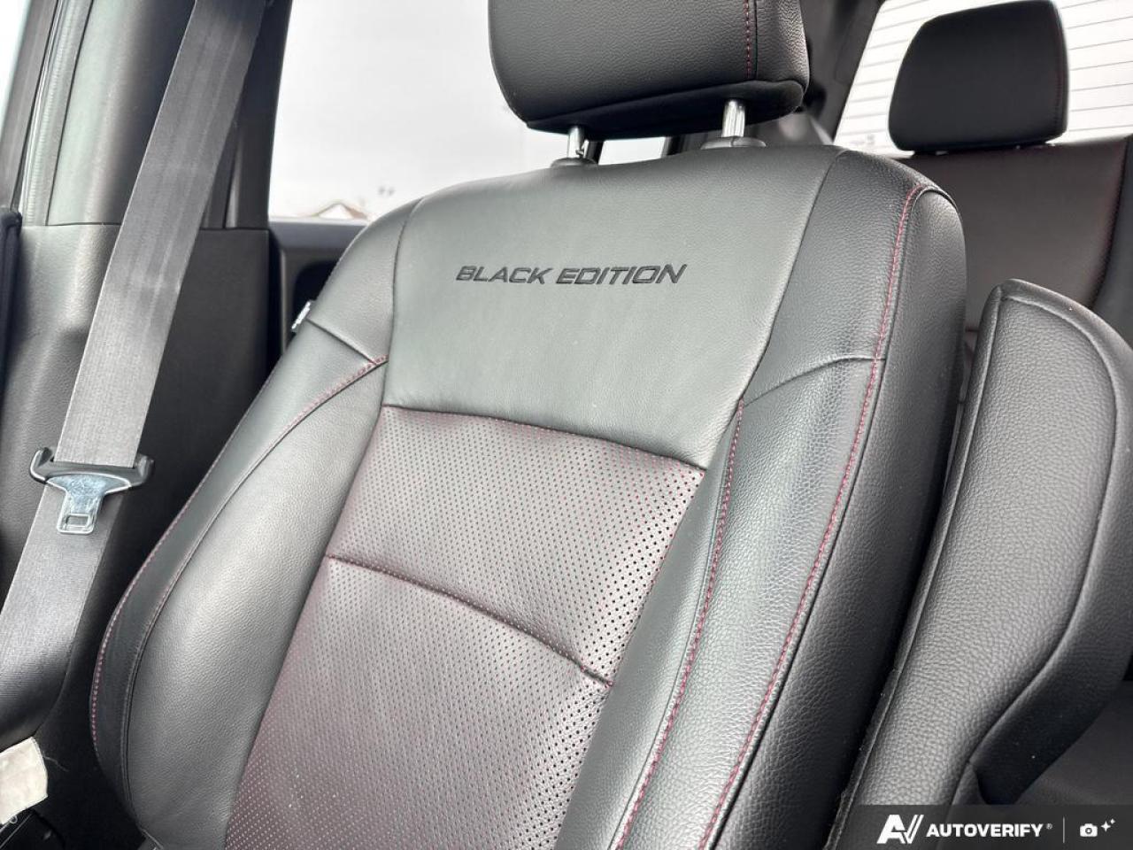 2022 Honda Ridgeline Black Edition AWD   LEATHER   SUNROOF   TONNEAU Photo