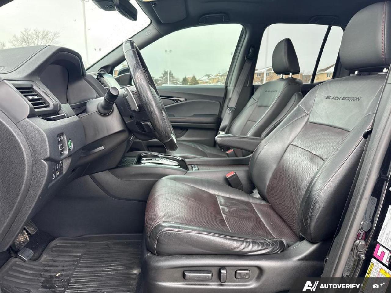 2022 Honda Ridgeline Black Edition AWD   LEATHER   SUNROOF   TONNEAU Photo