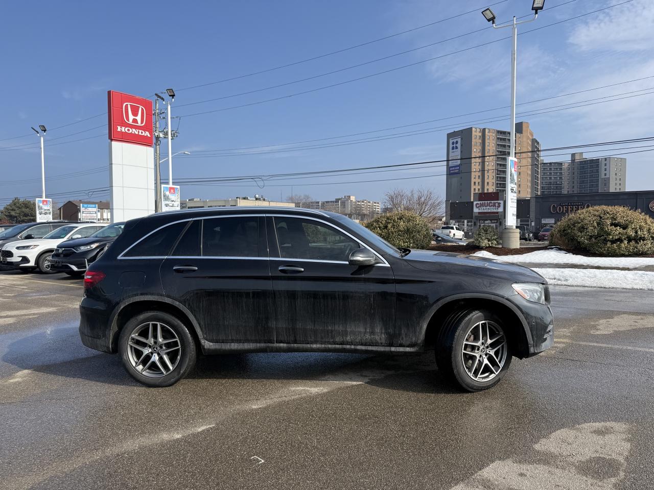 2017 Mercedes-Benz GLC GLC 300   PANO ROOF   HTD SEAT   AMG WHEELS Photo