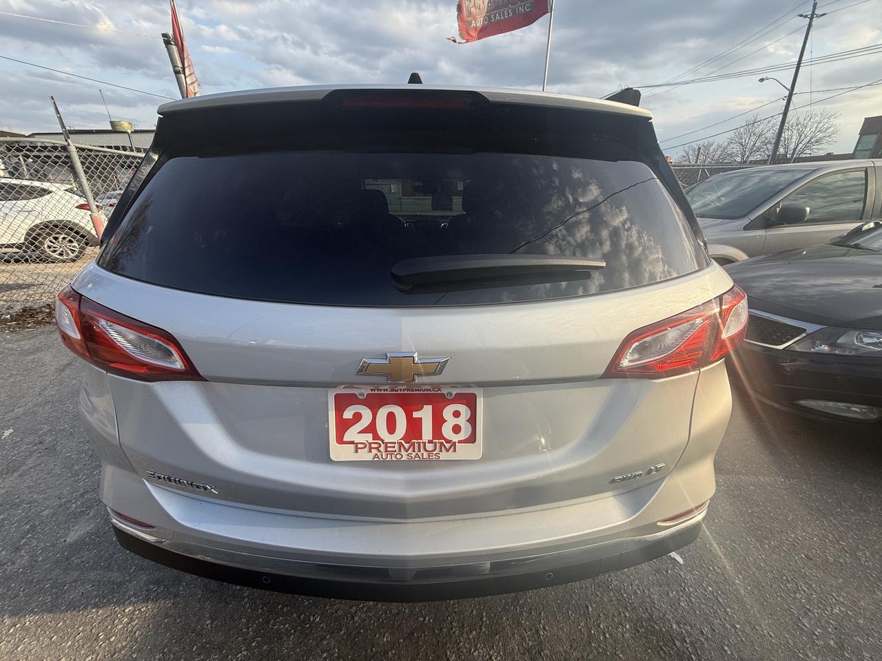 2018 Chevrolet Equinox *** 3 YEAR WARRANTY INCLUDED *** Photo
