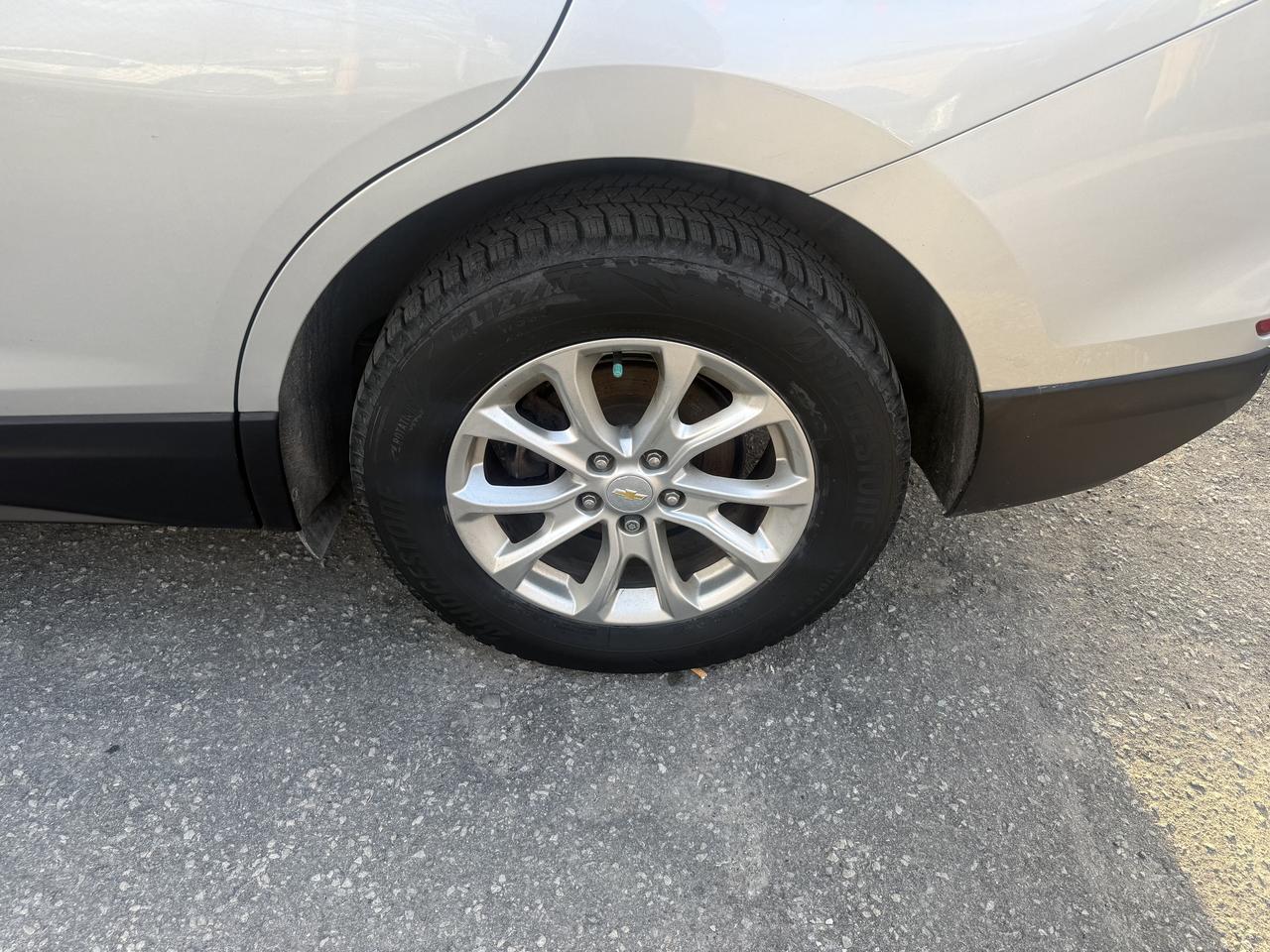 2018 Chevrolet Equinox *** 3 YEAR WARRANTY INCLUDED *** Photo