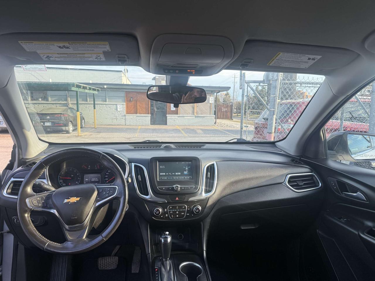 2018 Chevrolet Equinox *** 3 YEAR WARRANTY INCLUDED *** Photo