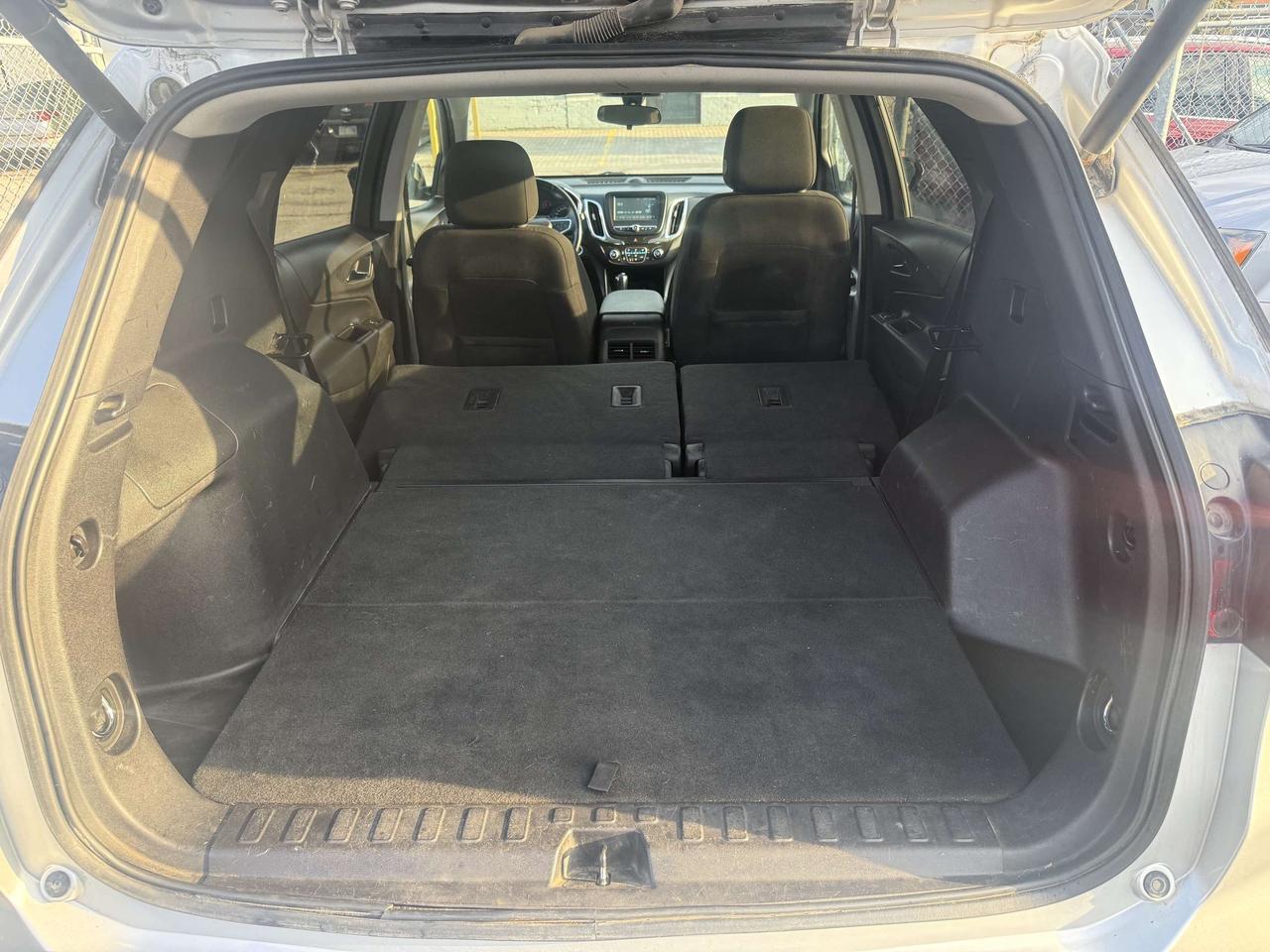 2018 Chevrolet Equinox *** 3 YEAR WARRANTY INCLUDED *** Photo
