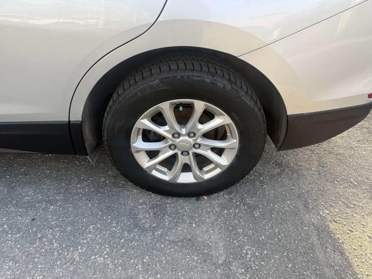 2018 Chevrolet Equinox *** 3 YEAR WARRANTY INCLUDED *** Photo