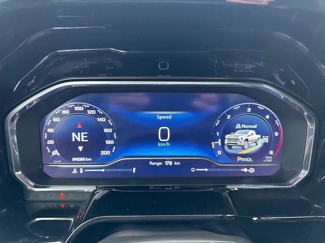 2024 Chevrolet SILVERADO 2500HD 4WD Crew Cab Standard Box LT Z71 Leather Sunroof D Photo