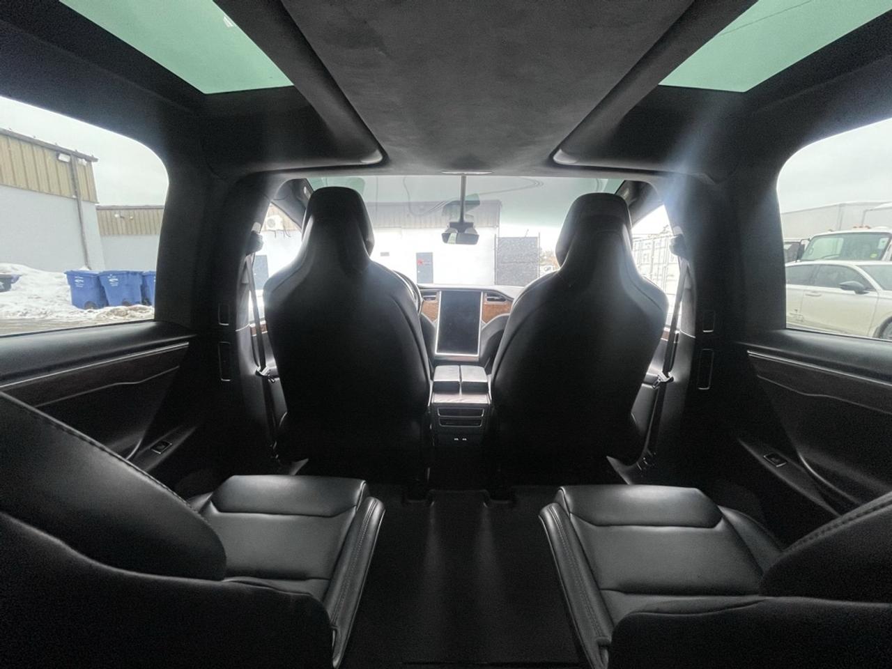 2017 Tesla Model X 100D   6 Seats! Clean CARFAX! Safety Included! Photo