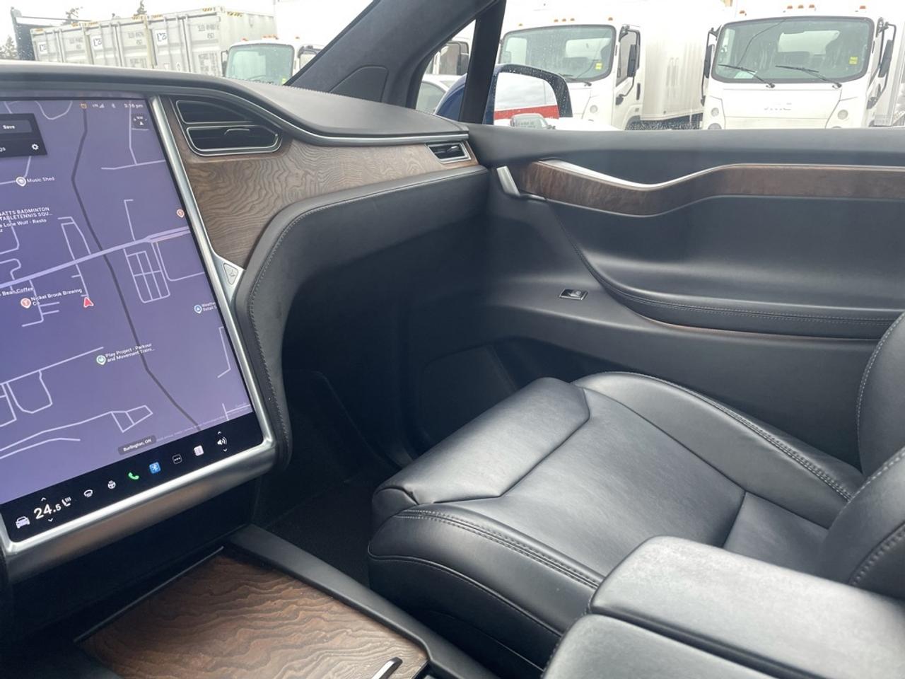 2017 Tesla Model X 100D   6 Seats! Clean CARFAX! Safety Included! Photo