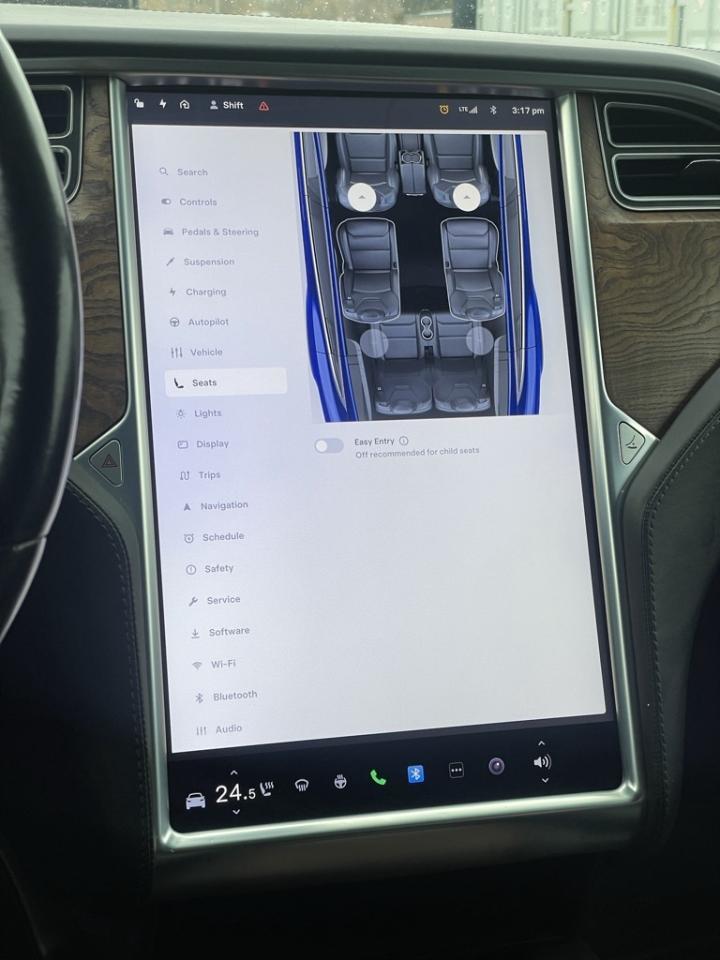 2017 Tesla Model X 100D   6 Seats! Clean CARFAX! Safety Included! Photo