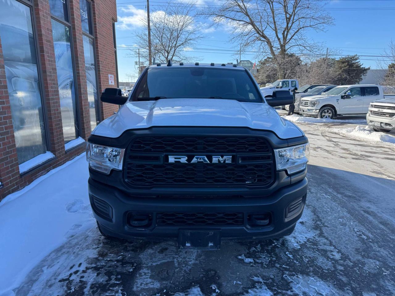 2022 RAM 3500 TRADESMAN 4X4 REG CAB 8' BOX Photo