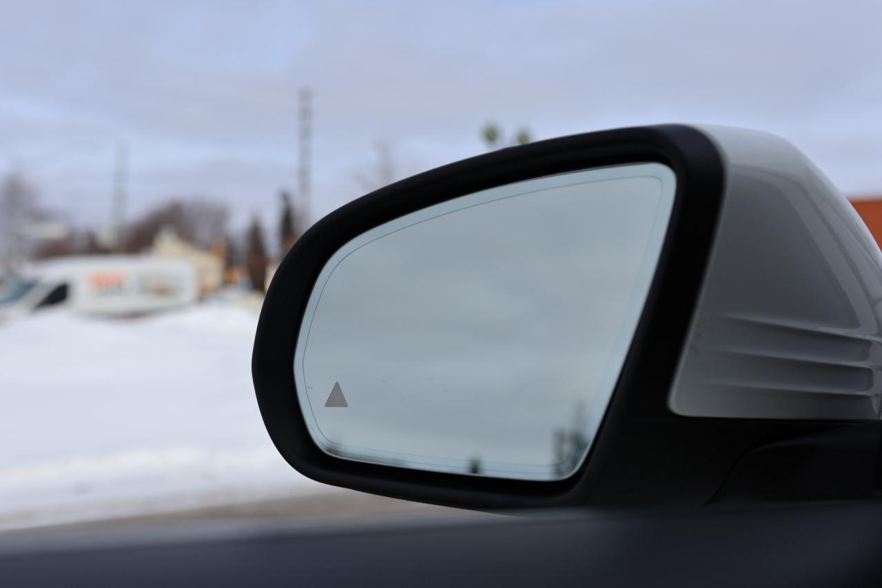 2019 Mercedes-Benz GLC-Class GLC300-4MATIC-AMG/NAV/360 CAM/PANOROOF/BLIS/P SENS Photo