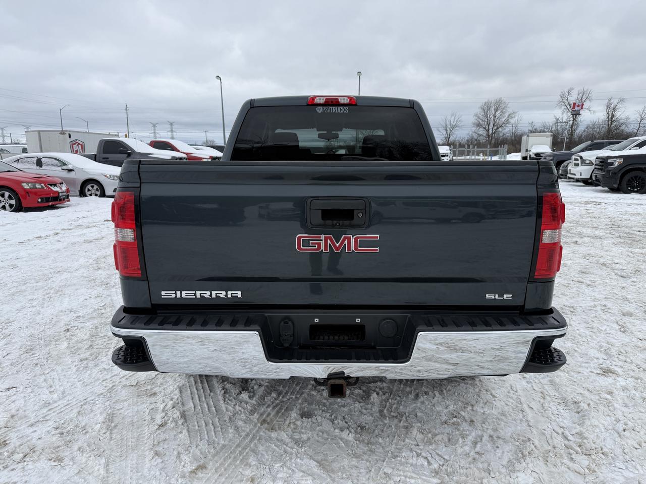 2018 GMC Sierra 1500 4WD Crew Cab  SLE Photo