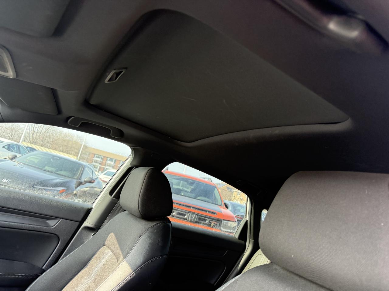 2024 Honda Civic Sedan Sport CVT   NO CLAIMS   ONE OWNER   APPLE CARPLAY Photo