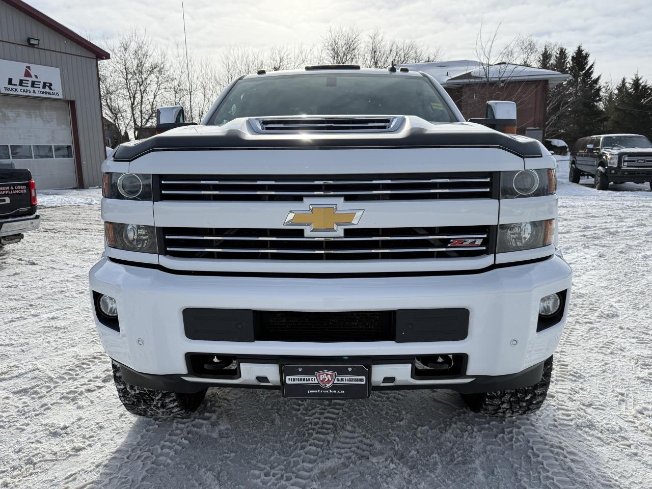 2017 Chevrolet SILVERADO 2500HD LT LIFT/WHEEL/TIRE PKG!! Photo