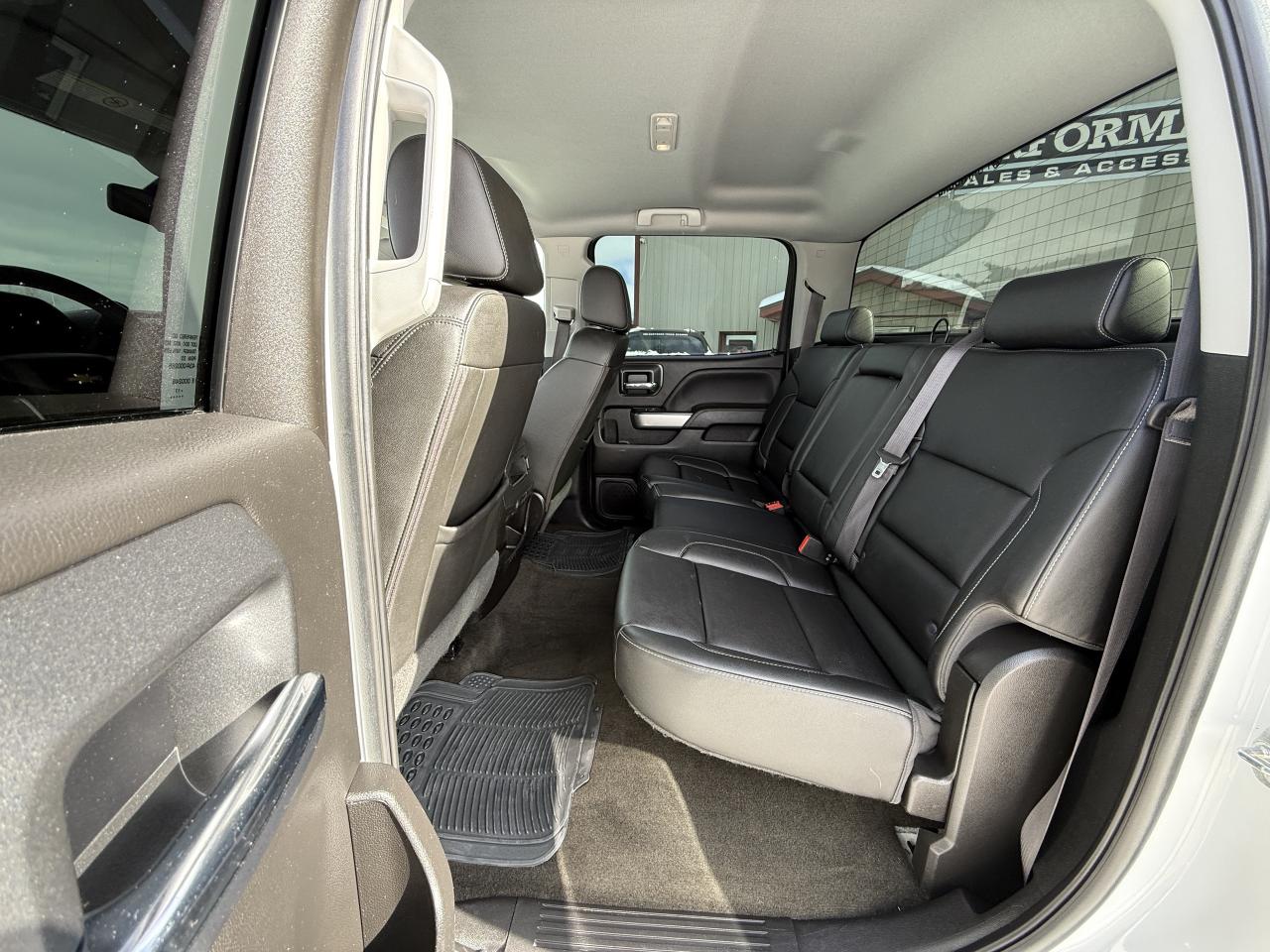 2017 Chevrolet SILVERADO 2500HD LT LIFT/WHEEL/TIRE PKG!! Photo