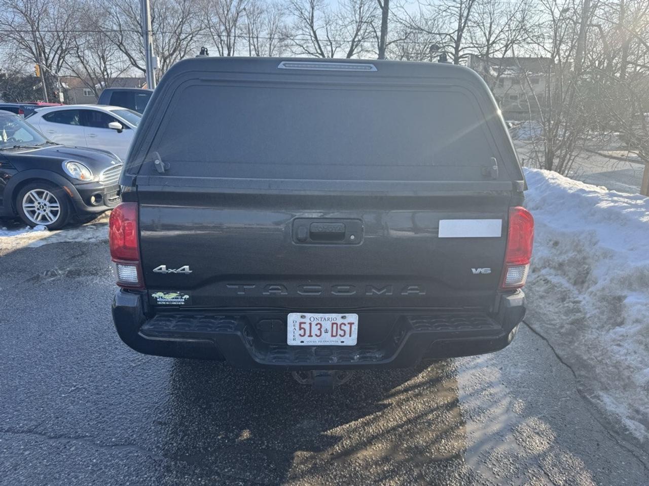 2019 Toyota Tacoma SR5 Photo5