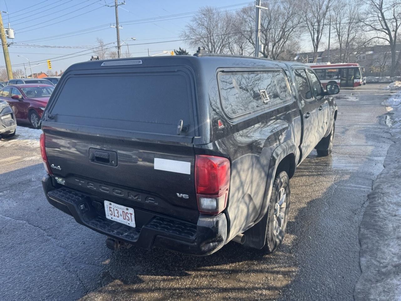 2019 Toyota Tacoma SR5 Photo3