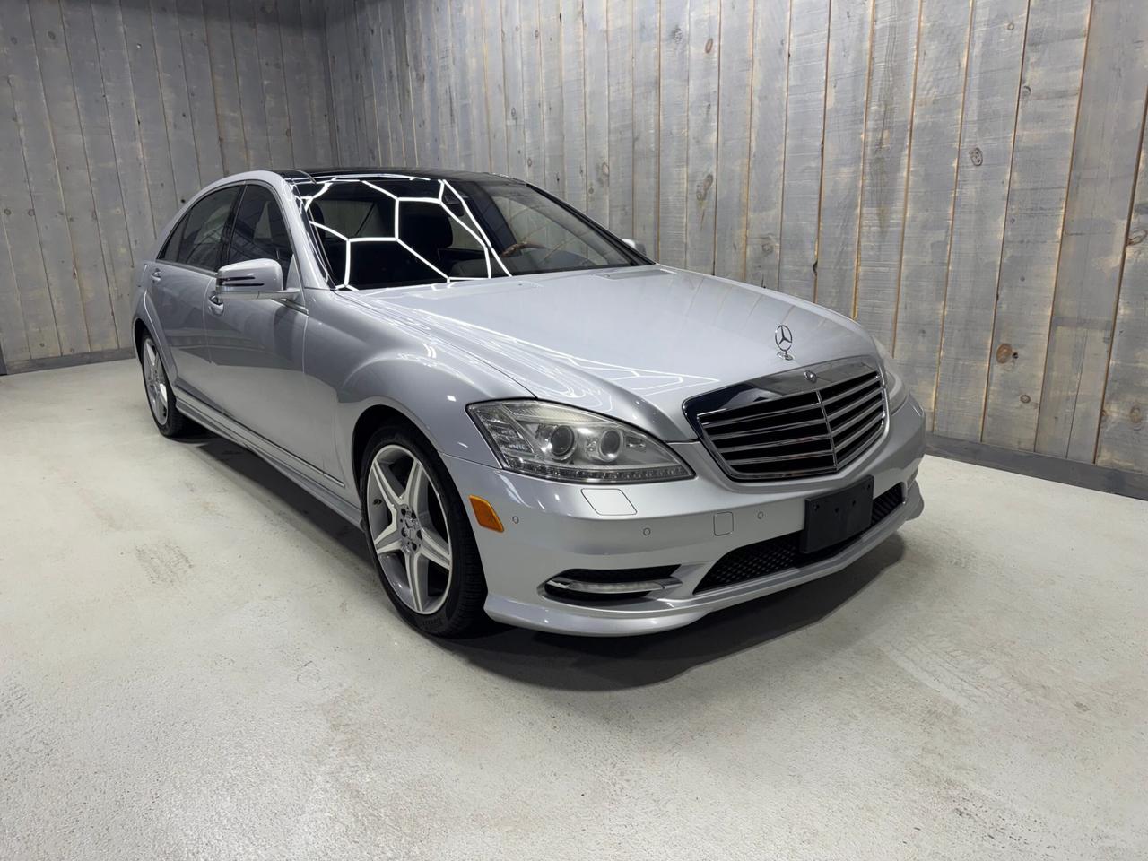 2010 Mercedes-Benz S-Class S 550 4MATIC SEDAN LWB EXCELLENT CONDITION Photo0