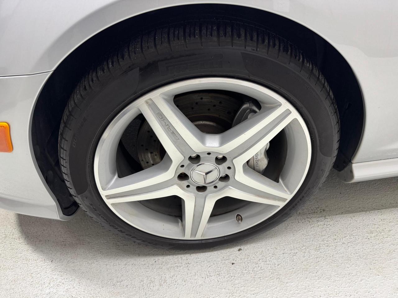 2010 Mercedes-Benz S-Class S 550 4MATIC SEDAN LWB EXCELLENT CONDITION Photo