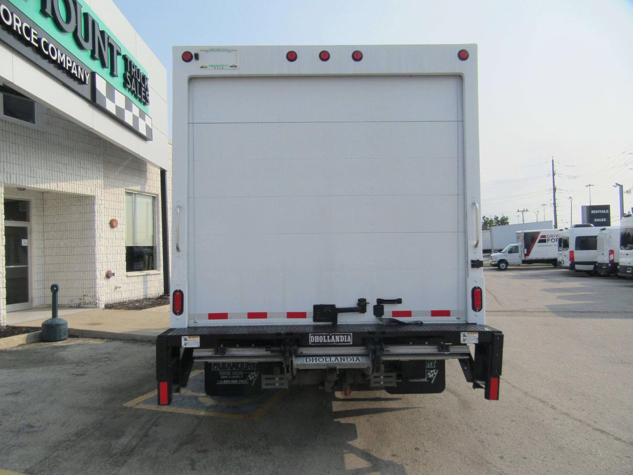 2023 Ford E-450 GAS 16FT HIGH BOX NEW LOW TEMP REEFER SYSTEM Photo