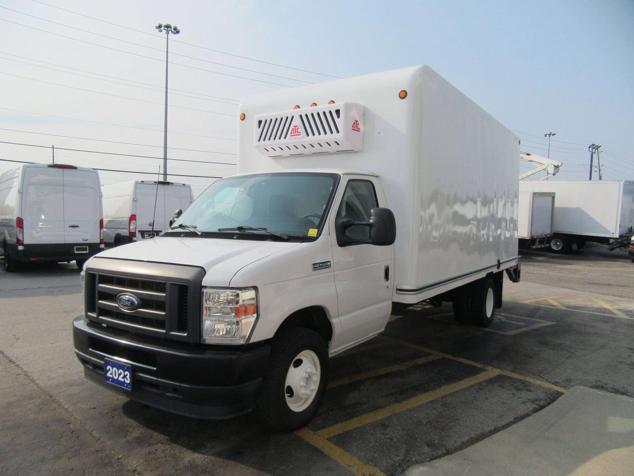 2023 Ford E-450 GAS 16FT HIGH BOX NEW LOW TEMP REEFER SYSTEM Photo