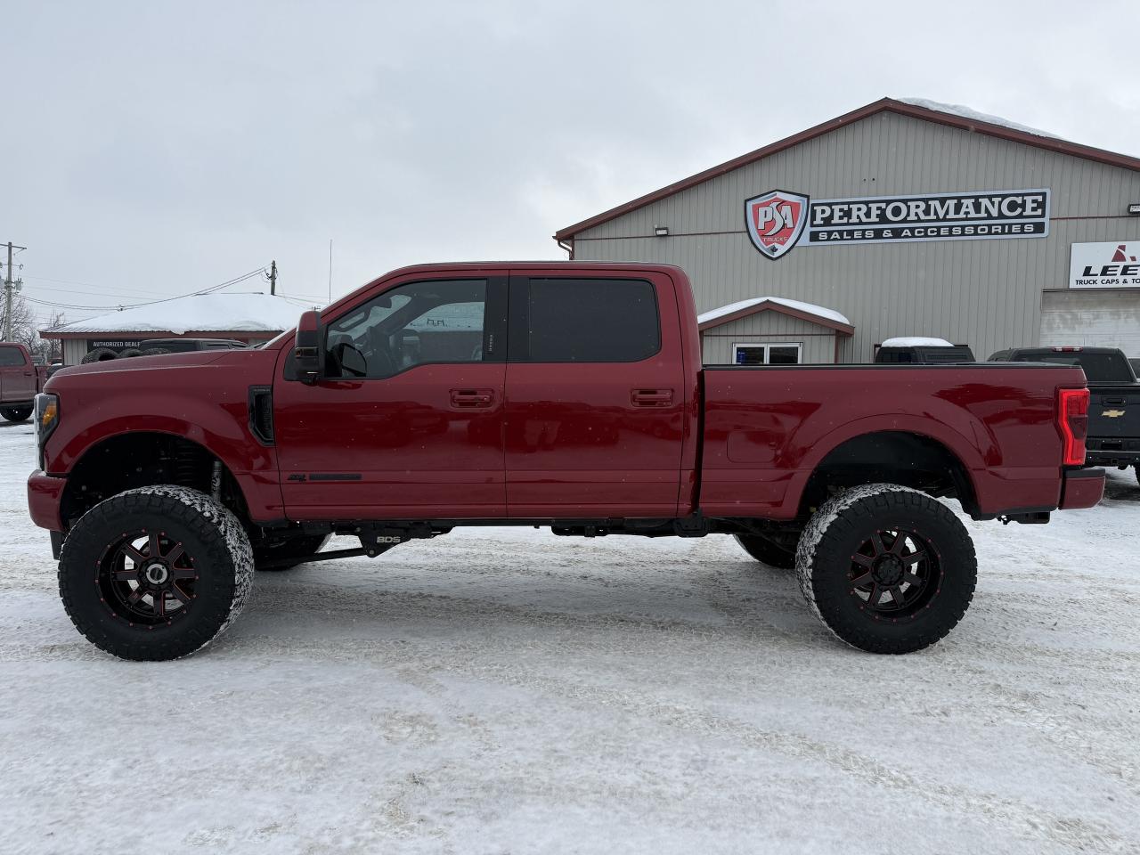 2019 Ford F-350 Platinum 4WD Crew Cab 6.75' Box Photo