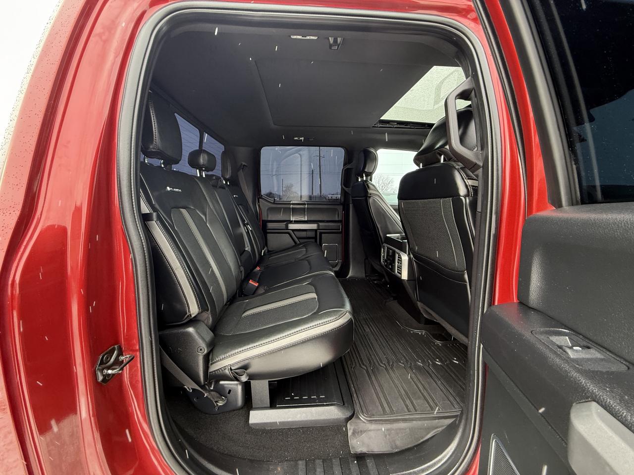 2019 Ford F-350 Platinum 4WD Crew Cab 6.75' Box Photo