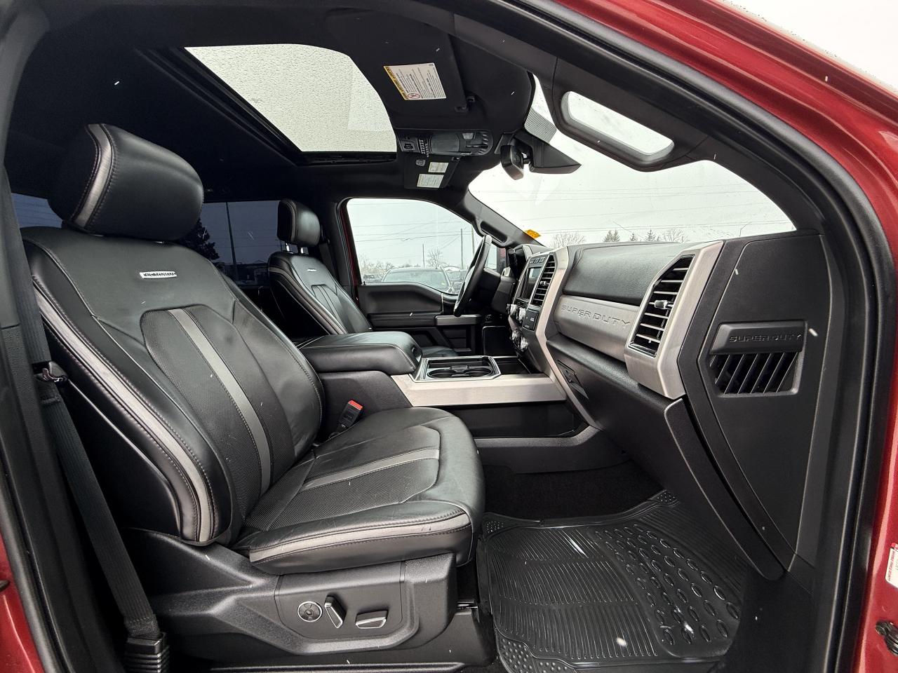 2019 Ford F-350 Platinum 4WD Crew Cab 6.75' Box Photo