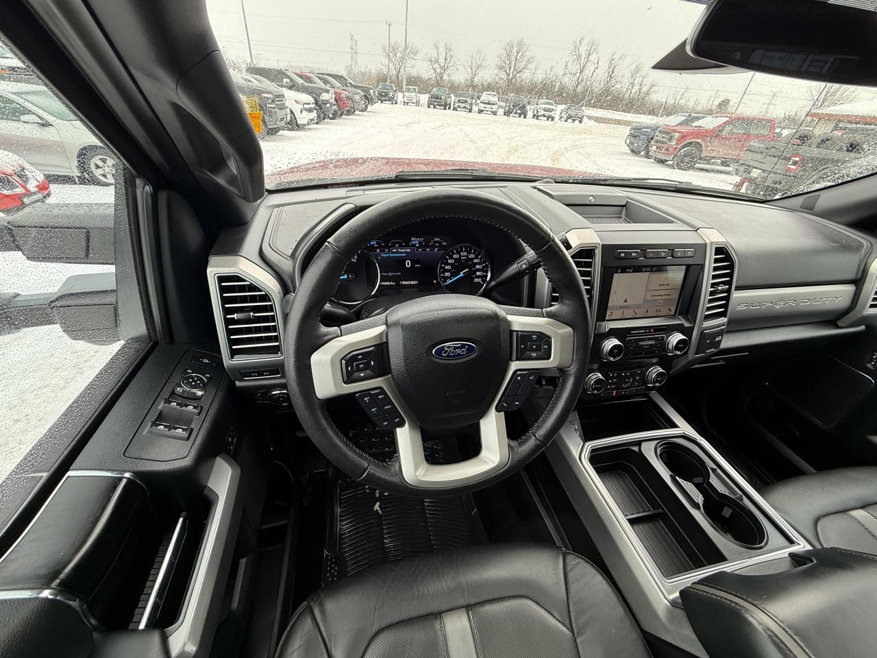 2019 Ford F-350 Platinum 4WD Crew Cab 6.75' Box Photo