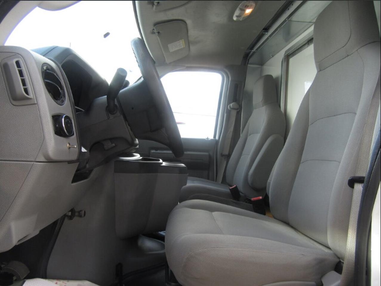 2024 Ford Super Duty E-450 DRW CUBE VAN 16FT HIGH BOX & POWER LIFTGATE Photo