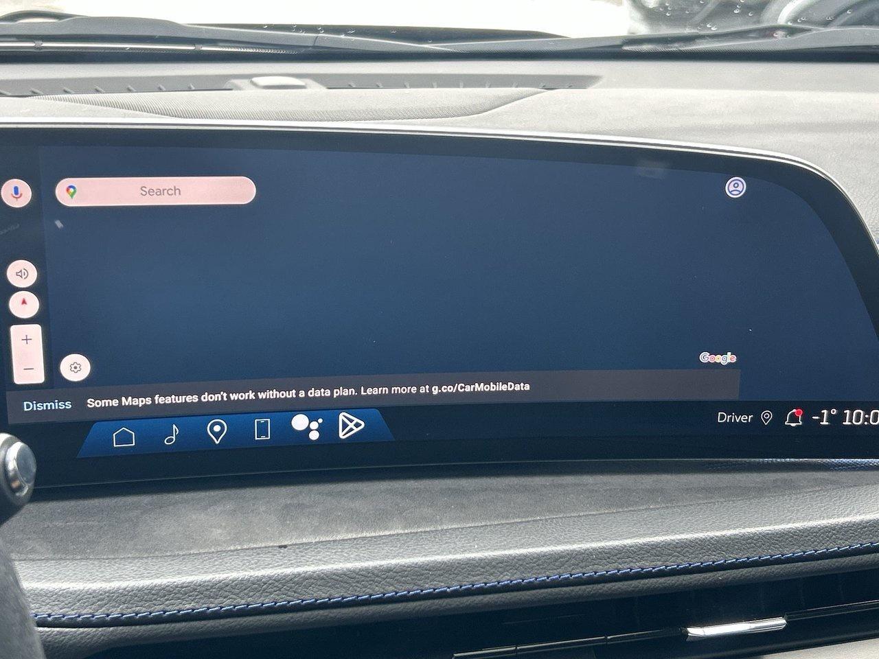 2024 Cadillac XT4 Sport Panoramic Sunroof 20 Inch Wheels 33 inch Scr Photo