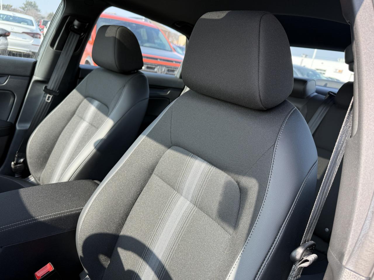 2024 Honda Civic Sedan Sport CVT   LOW KM   NO CLAIMS   ONE OWNER Photo2