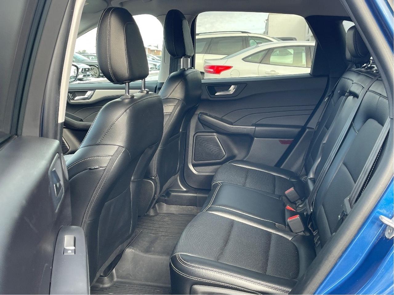 2022 Ford Escape SEL AWD ADAPTIVE CRUISE LEATHER TECH PKG CROSSBARS Photo