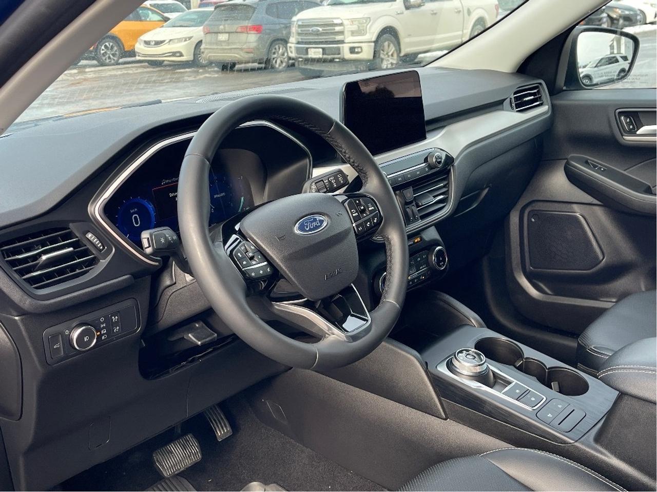 2022 Ford Escape SEL AWD ADAPTIVE CRUISE LEATHER TECH PKG CROSSBARS Photo