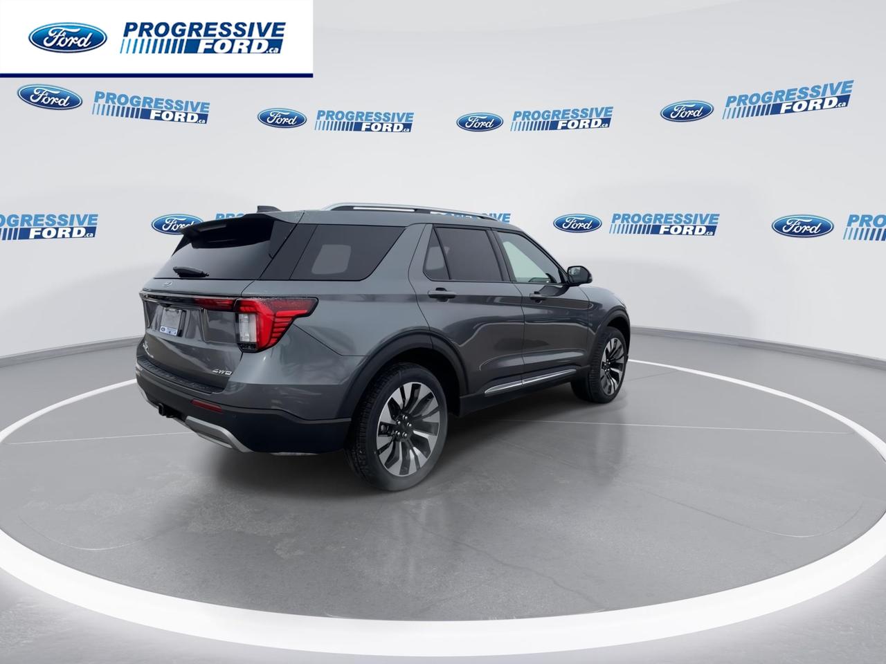 2026 Ford Explorer Platinum 4dr 4x4 Photo
