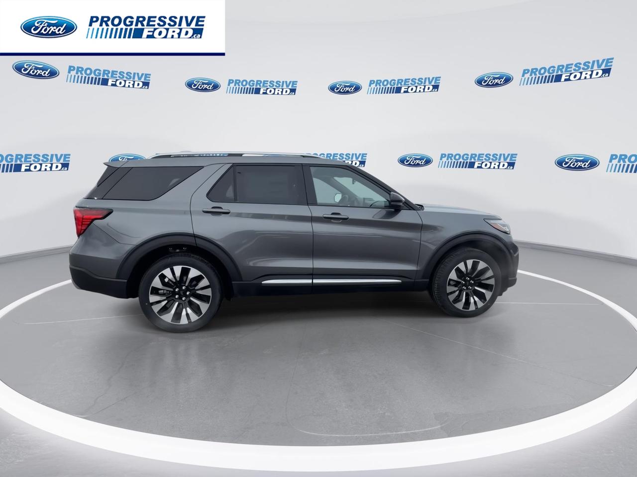 2026 Ford Explorer Platinum 4dr 4x4 Photo