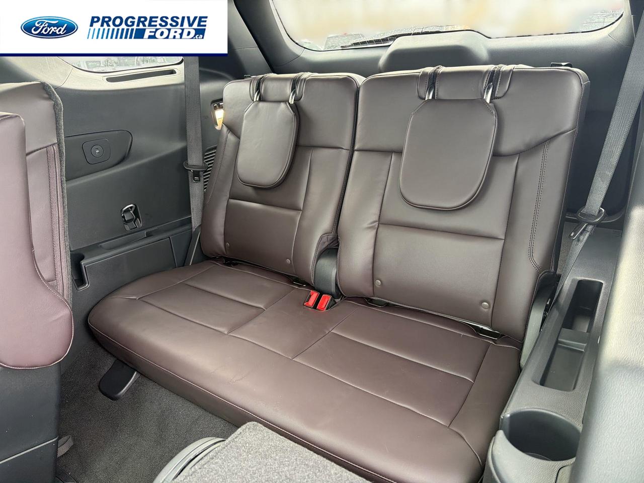 2026 Ford Explorer Platinum 4dr 4x4 Photo