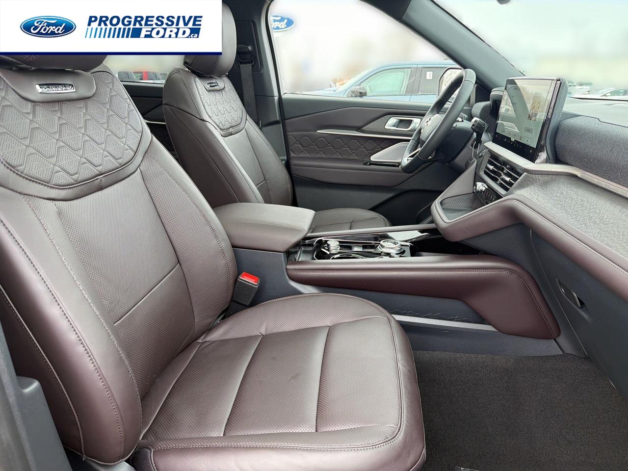 2026 Ford Explorer Platinum 4dr 4x4 Photo