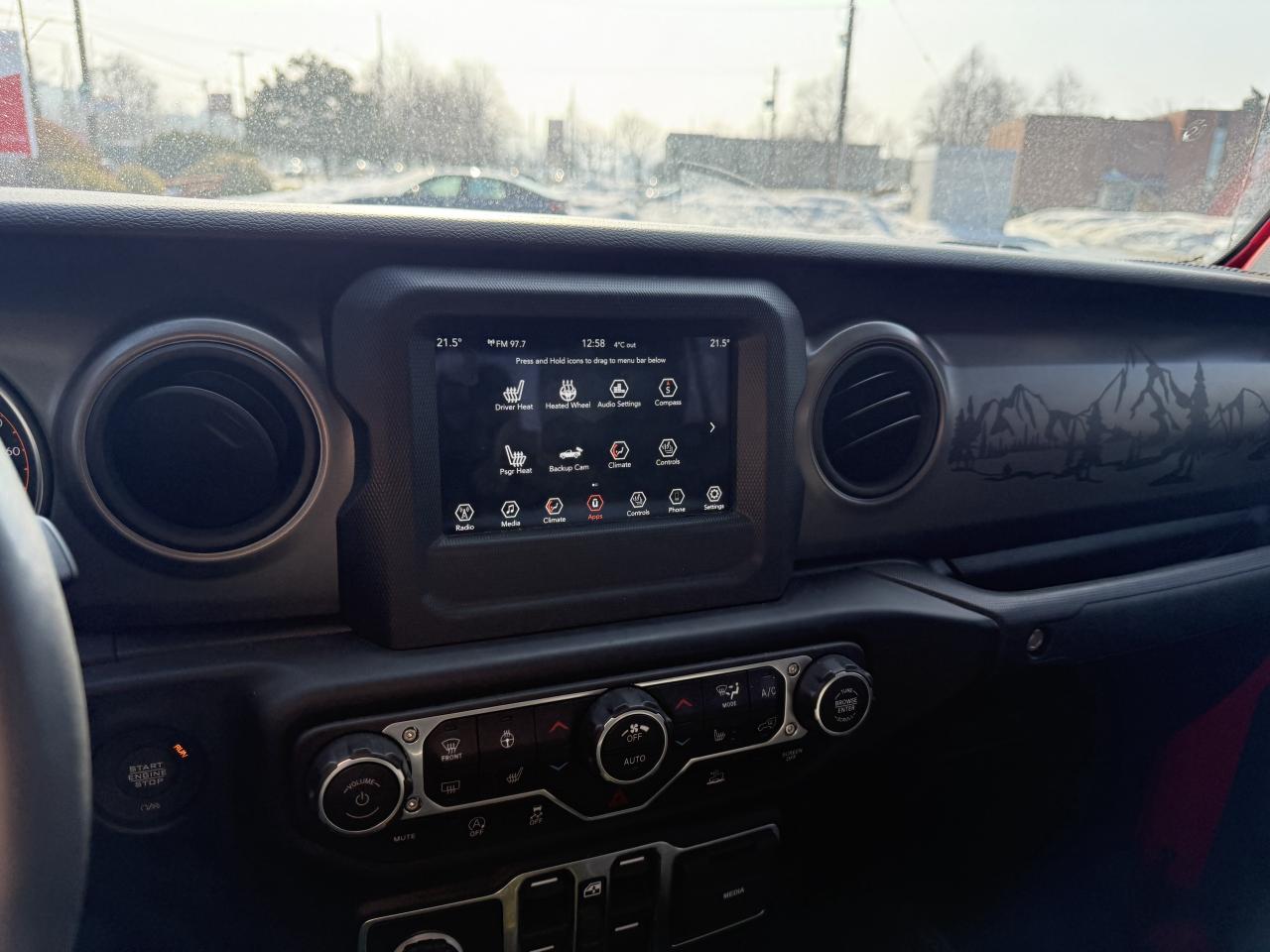 2023 Jeep Gladiator Willys 4x4   NO CLAIMS   HTD WHEEL   HARD TOP Photo