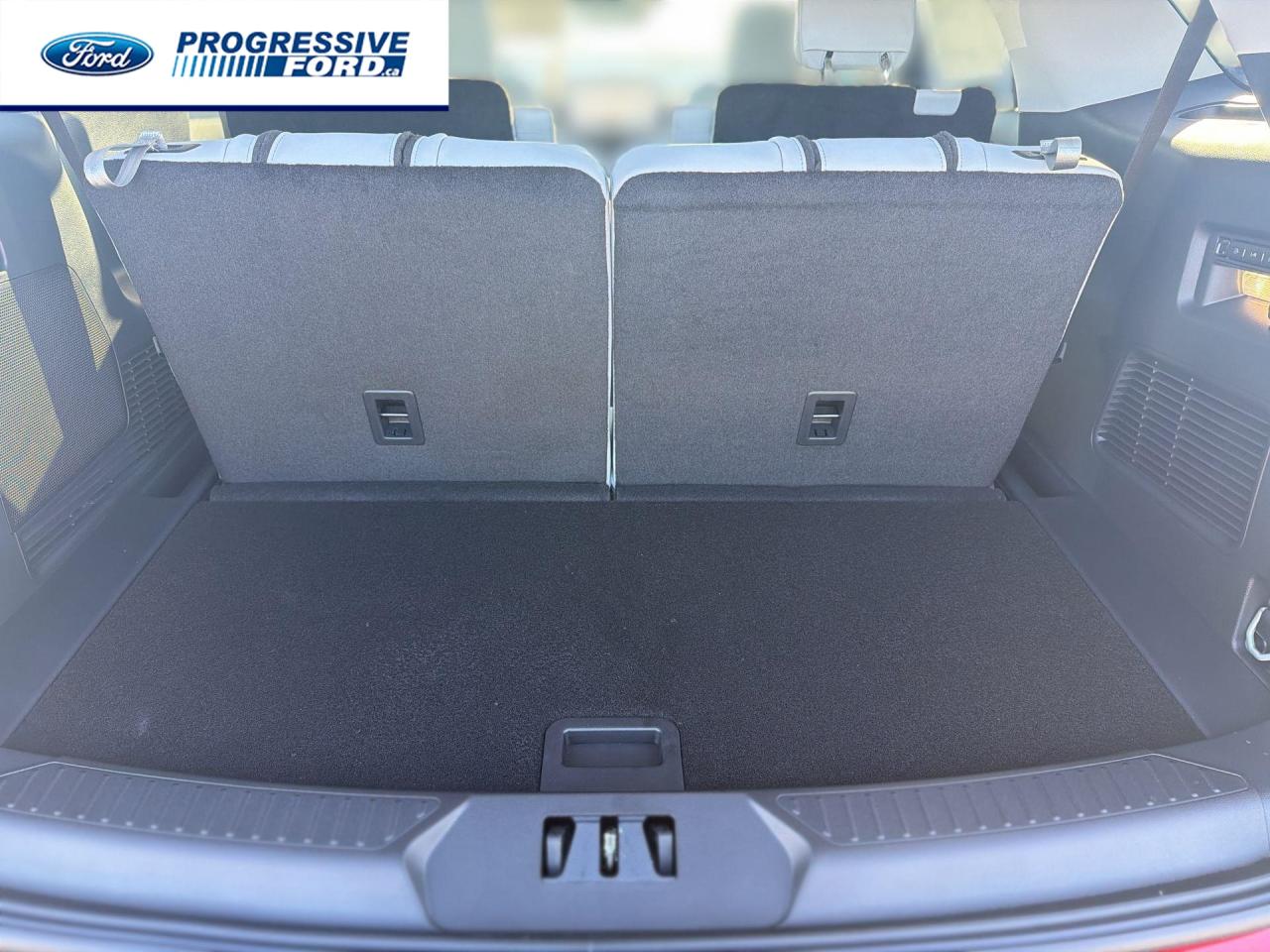 2026 Ford Explorer Platinum 4dr 4x4 Photo